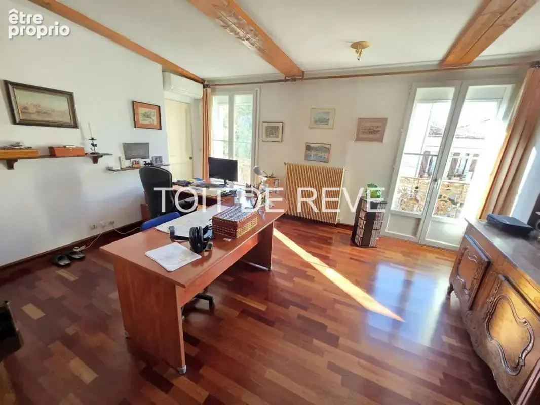 Frontignan centre : Superbe appartement T6, 243m² - photo 6