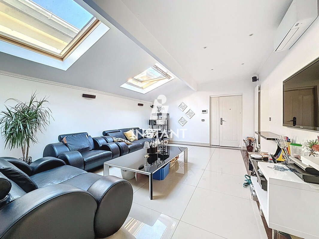 Maison à LE PERREUX-SUR-MARNE