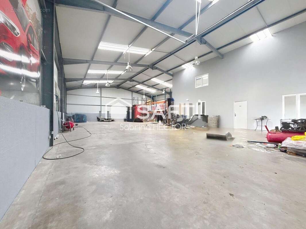Commerce 465 m² à Crehange  - photo 2