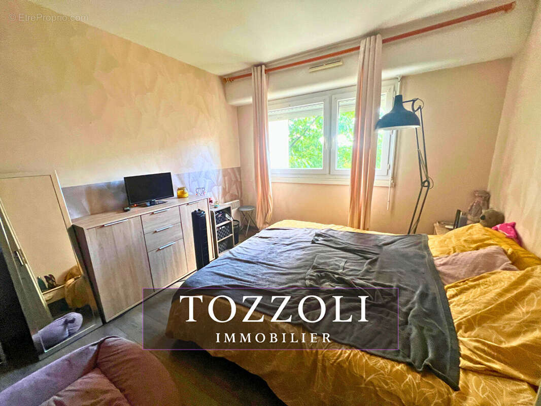 Appartement à VILLEFONTAINE