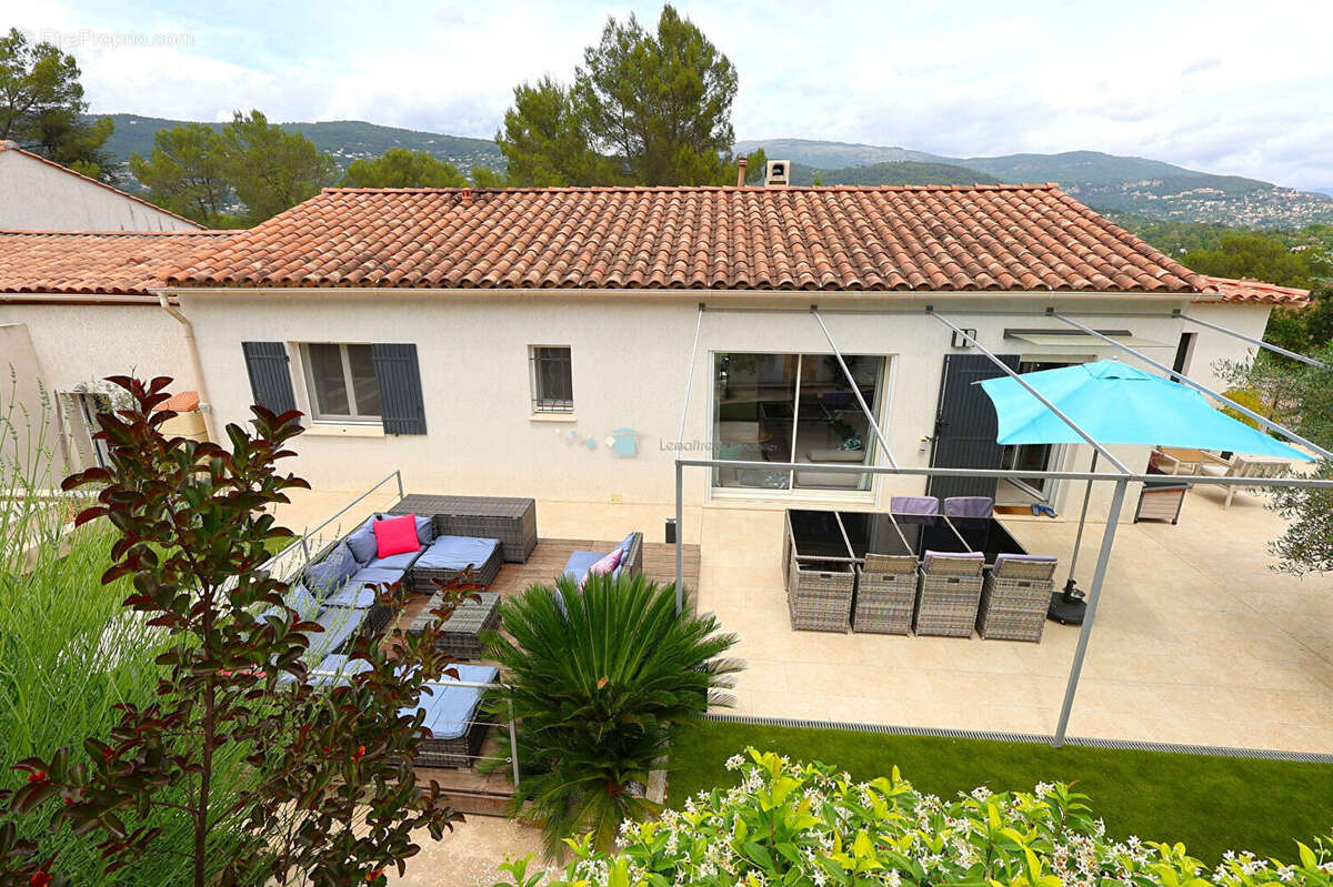 Maison à PEYMEINADE