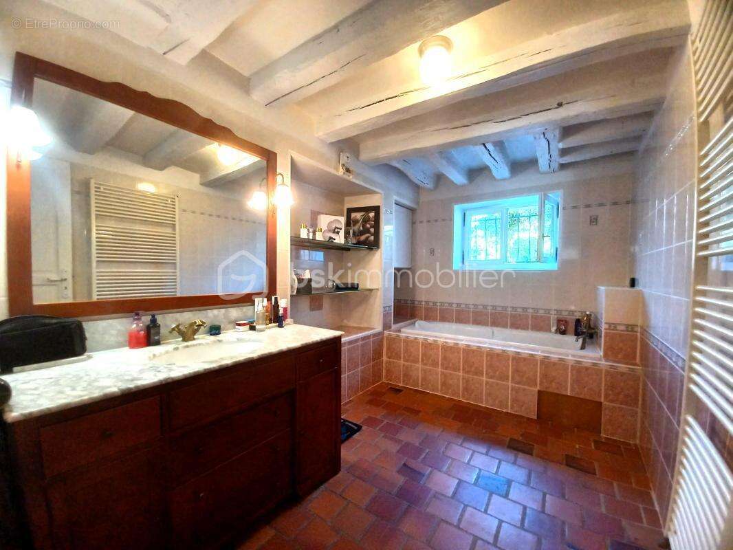 Maison à FAREMOUTIERS