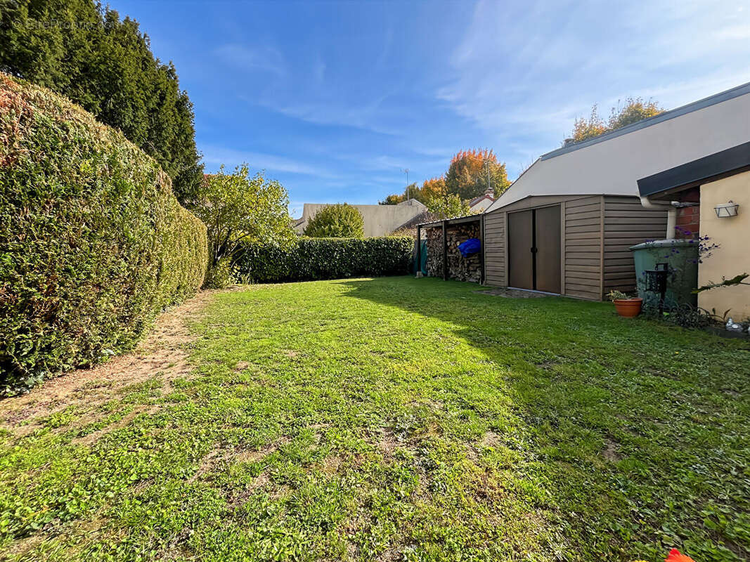 Maison à SAULX-LES-CHARTREUX