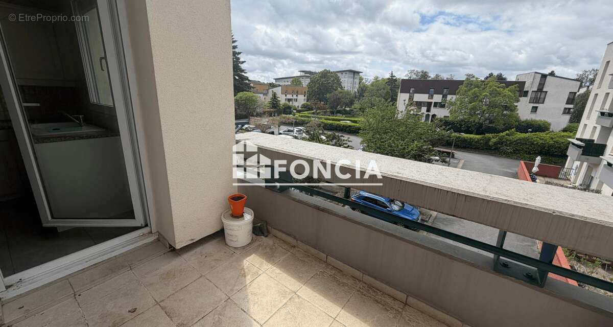 Appartement à LES ULIS