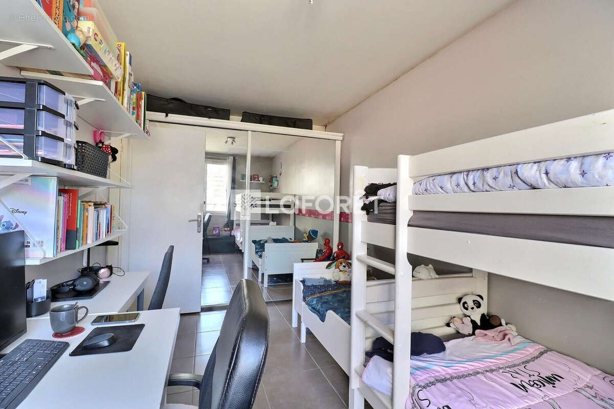 Appartement à VITRY-SUR-SEINE