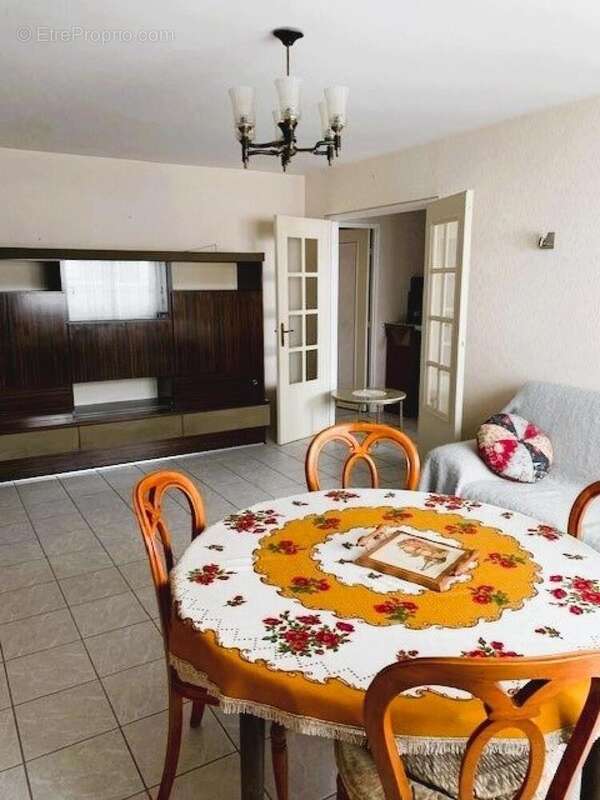Photo 2 - Appartement à BOURGES