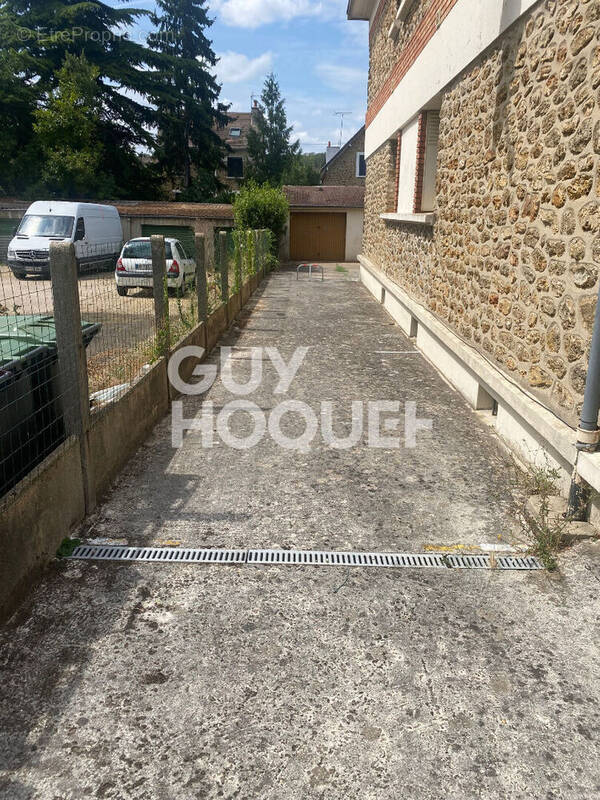 Parking à ATHIS-MONS