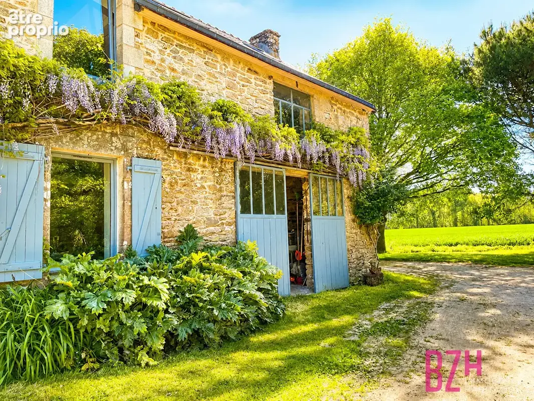 Maison de charme en pierre 7 pièces avec dépendance -atelier- four a pains et puits - photo 13