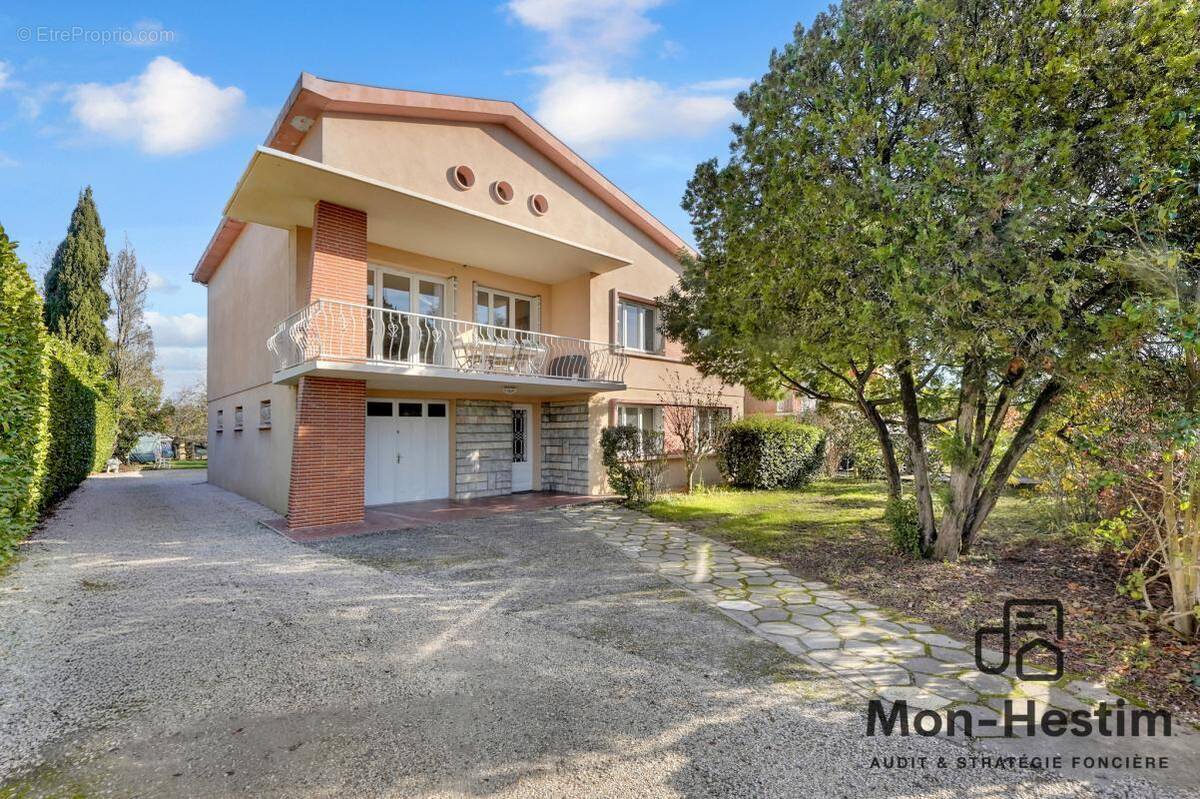 Maison à SAINT-JEAN