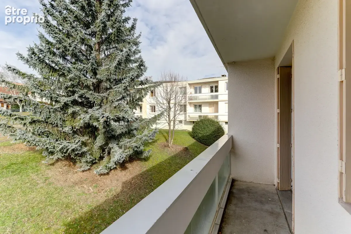 Agréable T4 de 80m2 secteur La Glacière - photo 2