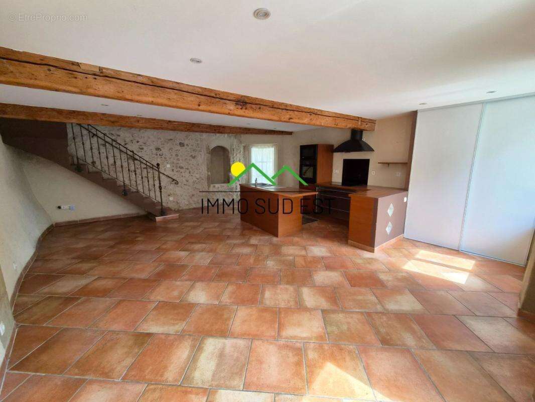 Maison 92m² Montélier 2 chambres terrasse - photo 2
