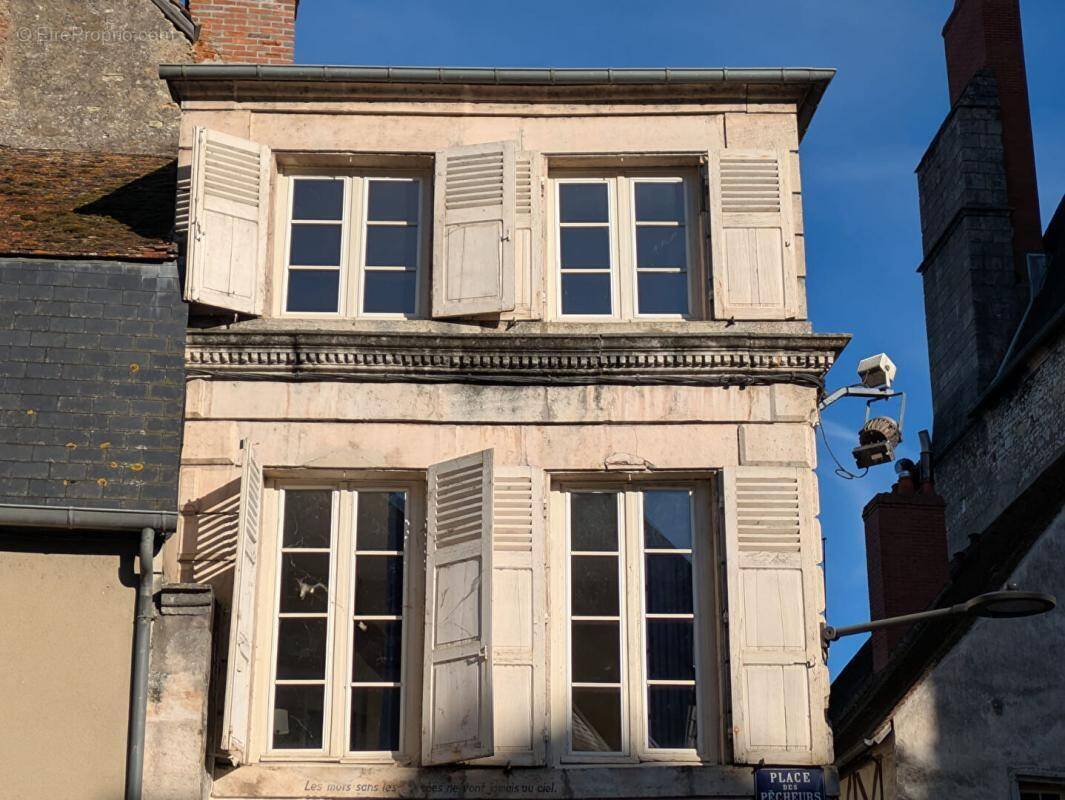 Appartement à LA CHARITE-SUR-LOIRE