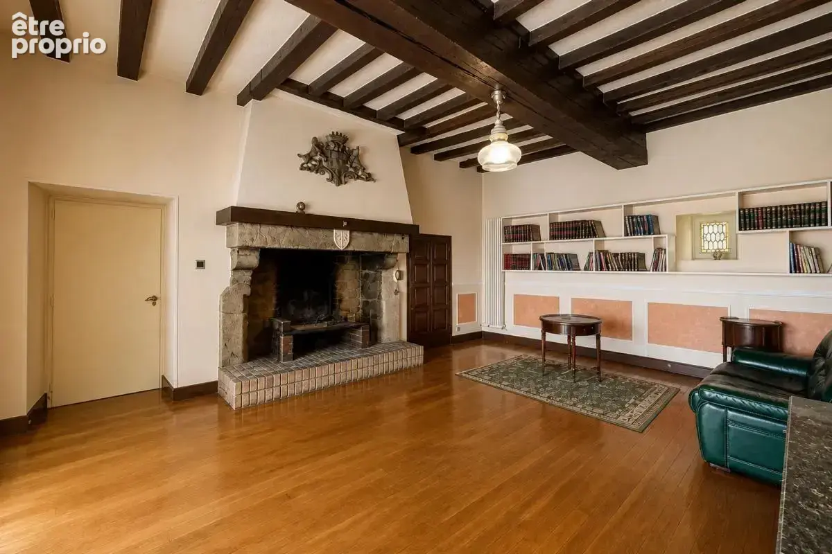 Maison de 10 pièces de 345.72 m² à Montravers - photo 3