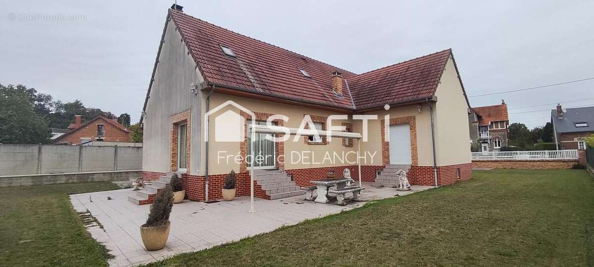 Photo 3 - Maison à MOY-DE-L&#039;AISNE