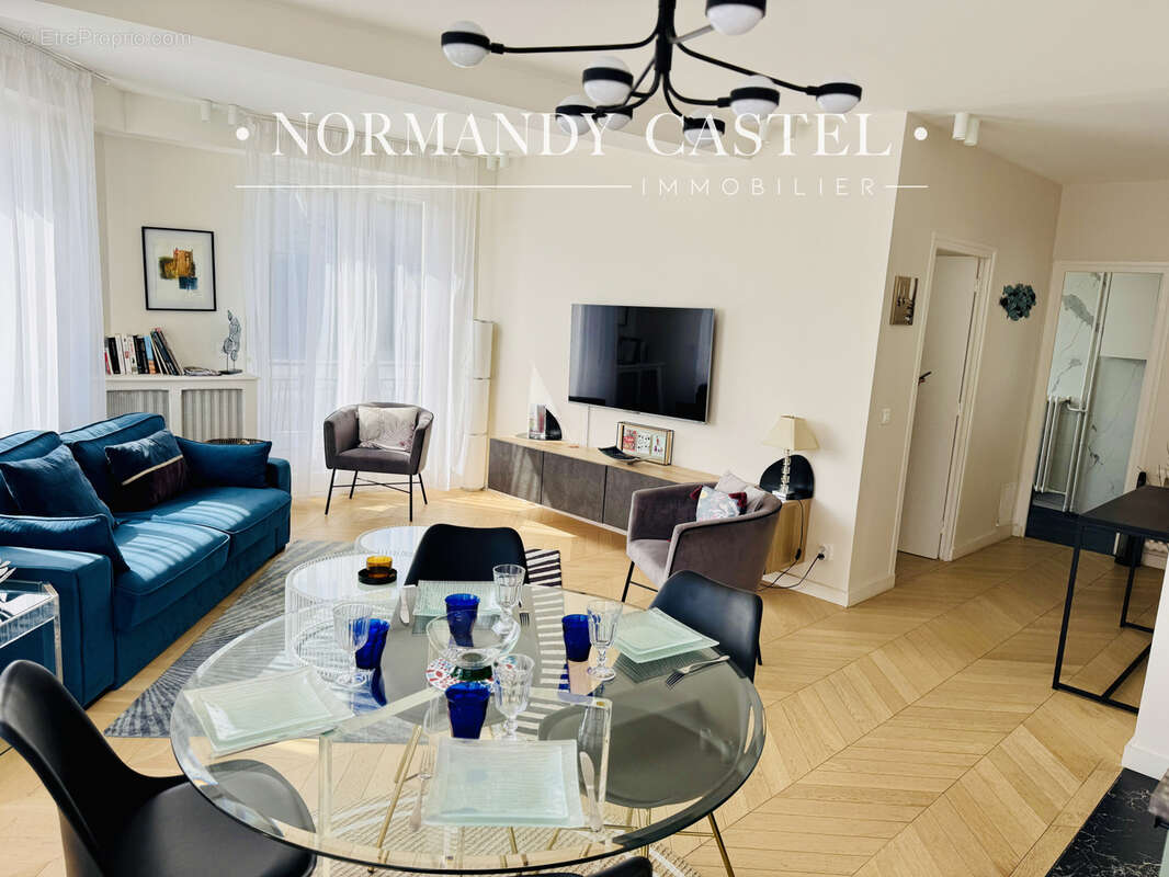 Appartement à DEAUVILLE