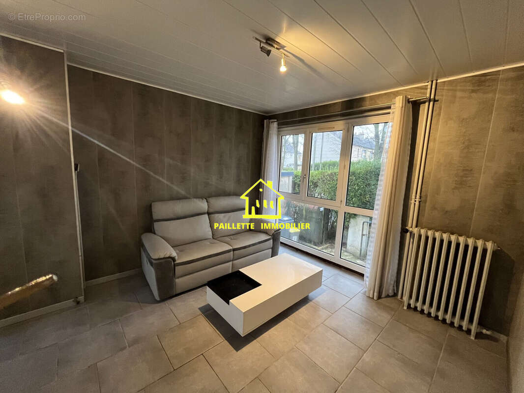 Maison à SAINT-MAURICE-D&#039;ETELAN