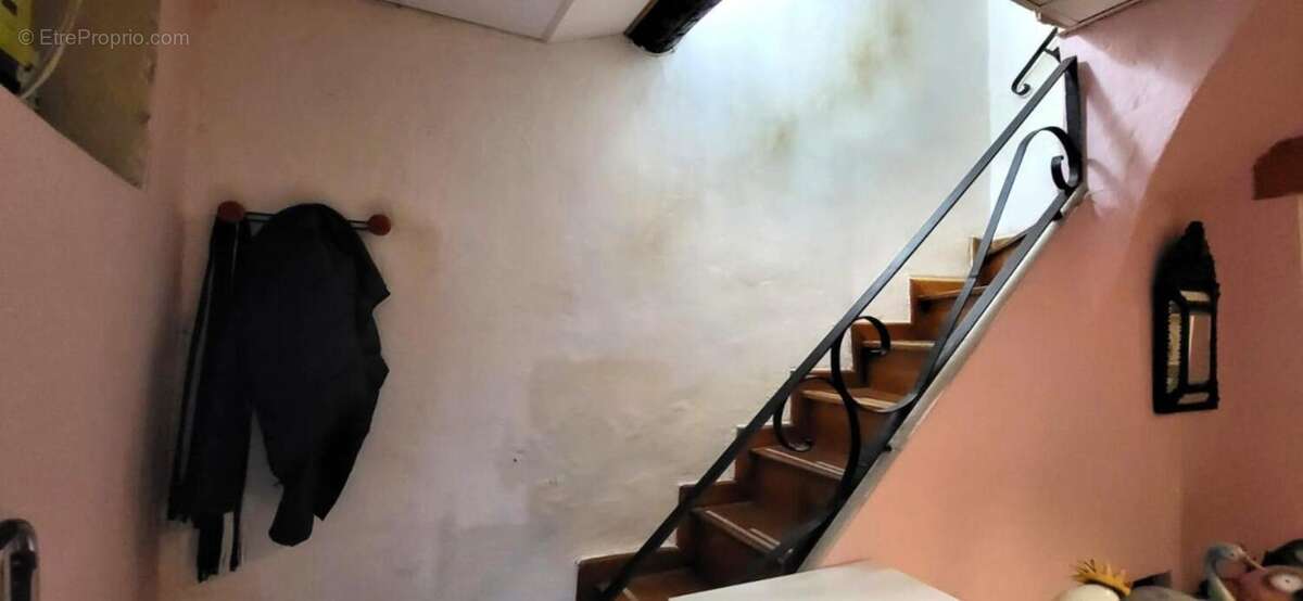 Maison à LEZIGNAN-CORBIERES