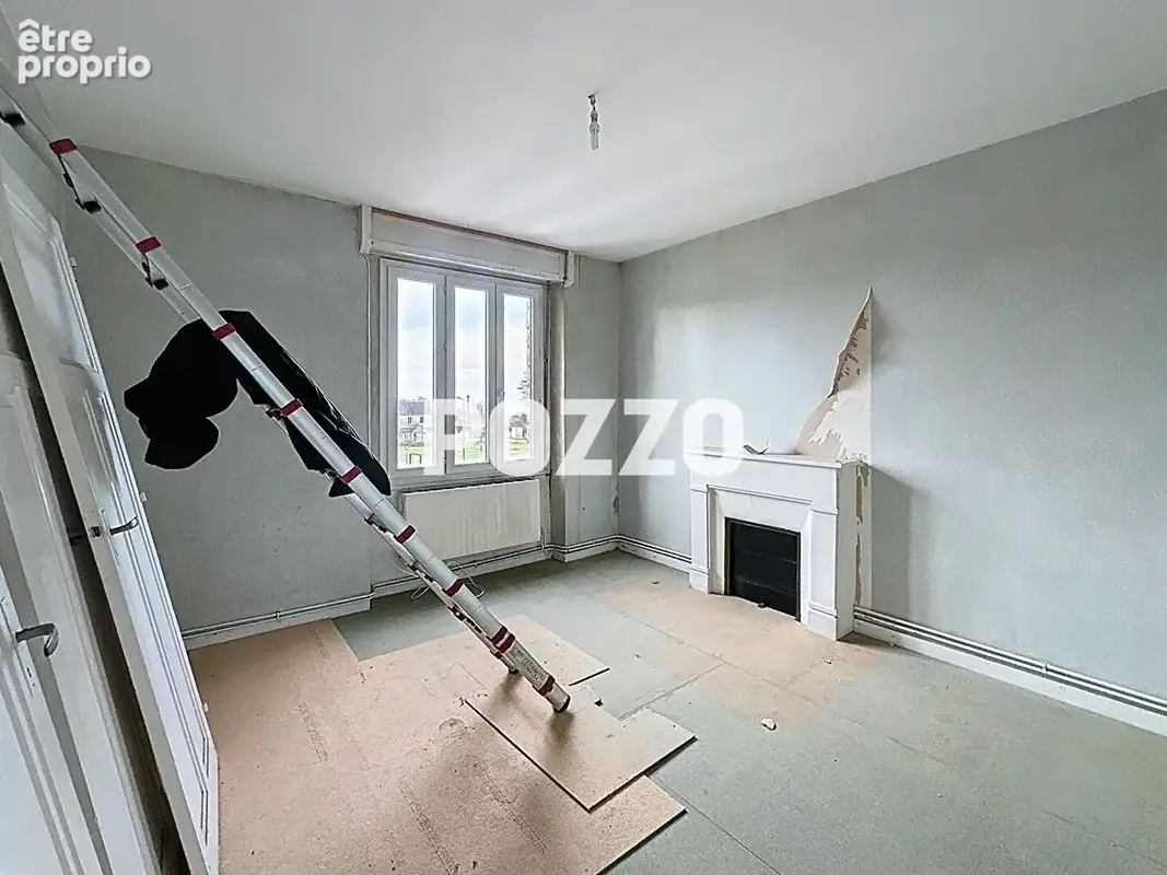 A VENDRE - Avranches CENTRE VILLE - Appartement  et plateau à aménager  - 3 pièce(s) - photo 4
