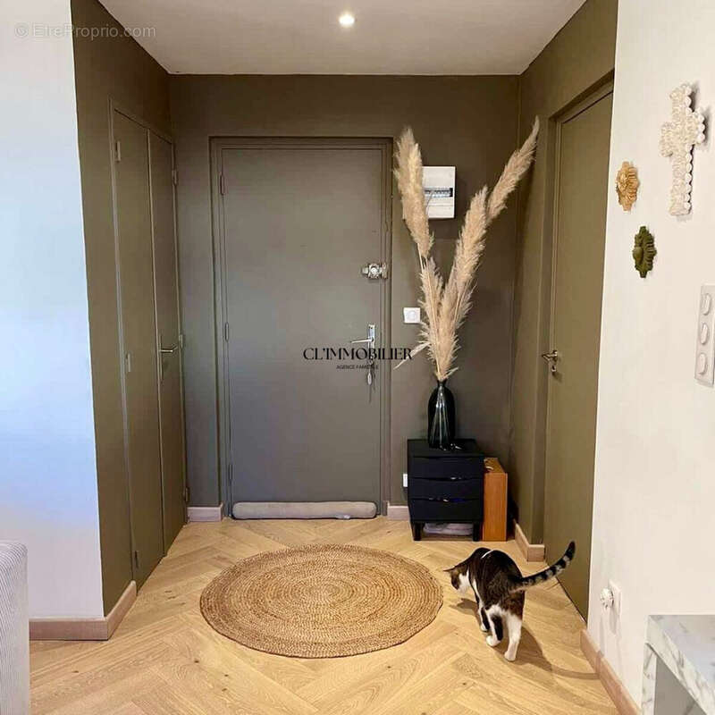 Appartement à SAINT-ETIENNE