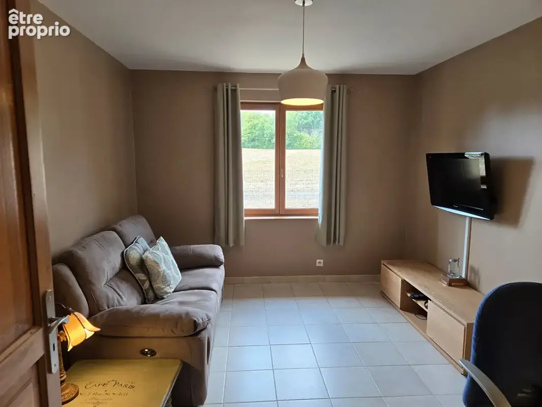 Haute Vienne: Maison contemporaine éco performante de plain pied, avec prestations de qualité, proche de Bussière Poitevine. - photo 13