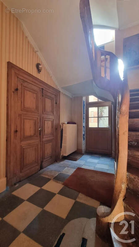 Maison à MOULINS