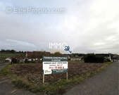 Terrain à MARIGNE-LAILLE