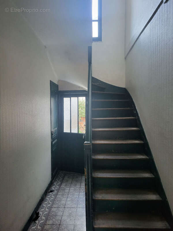 Appartement à NANTERRE