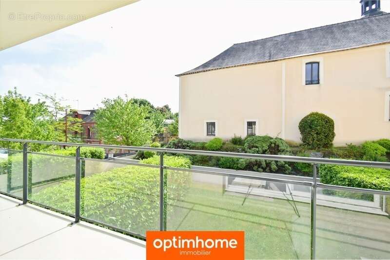 Appartement à ORGERES