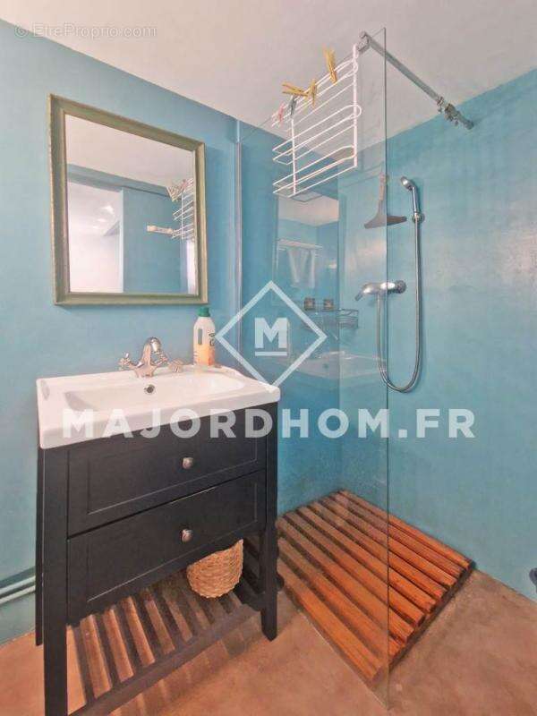 Appartement à MARSEILLE-6E