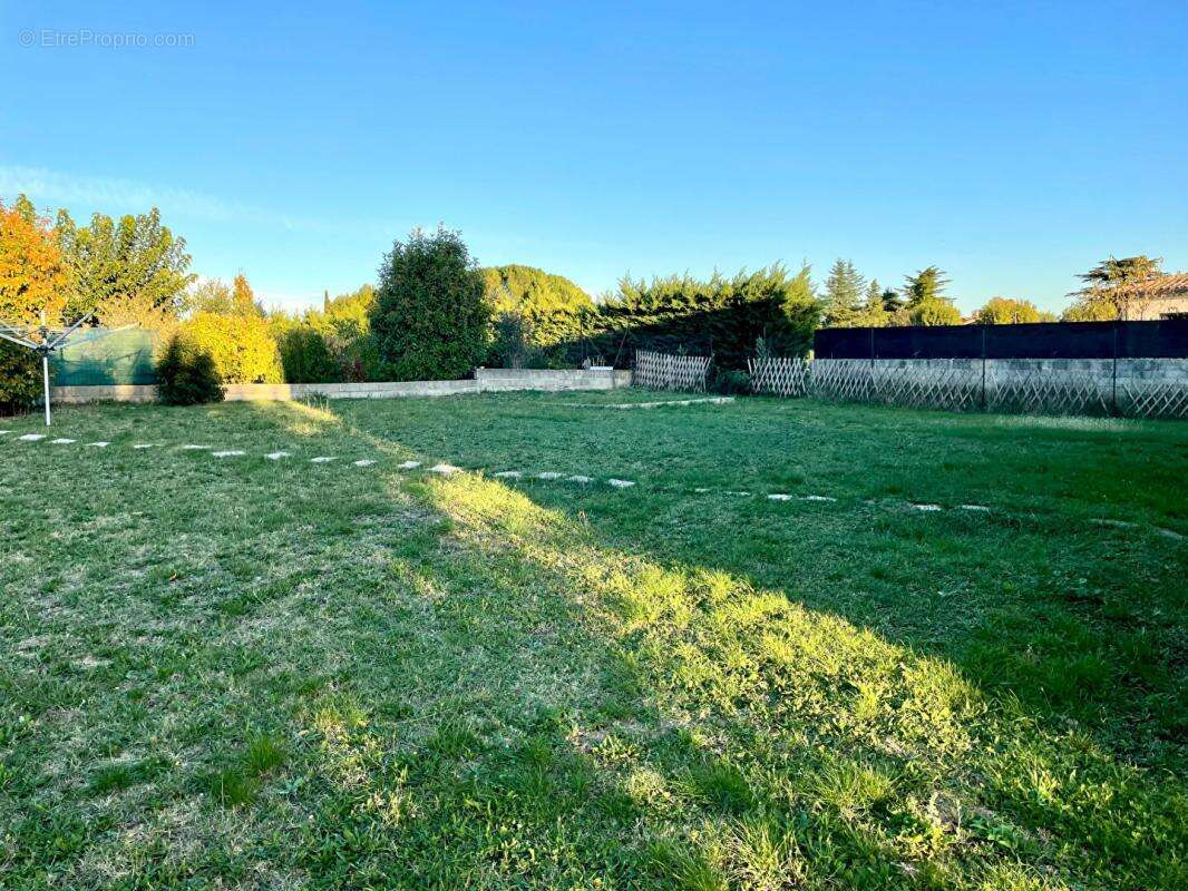 Maison familiale avec jardin arboré - photo 11