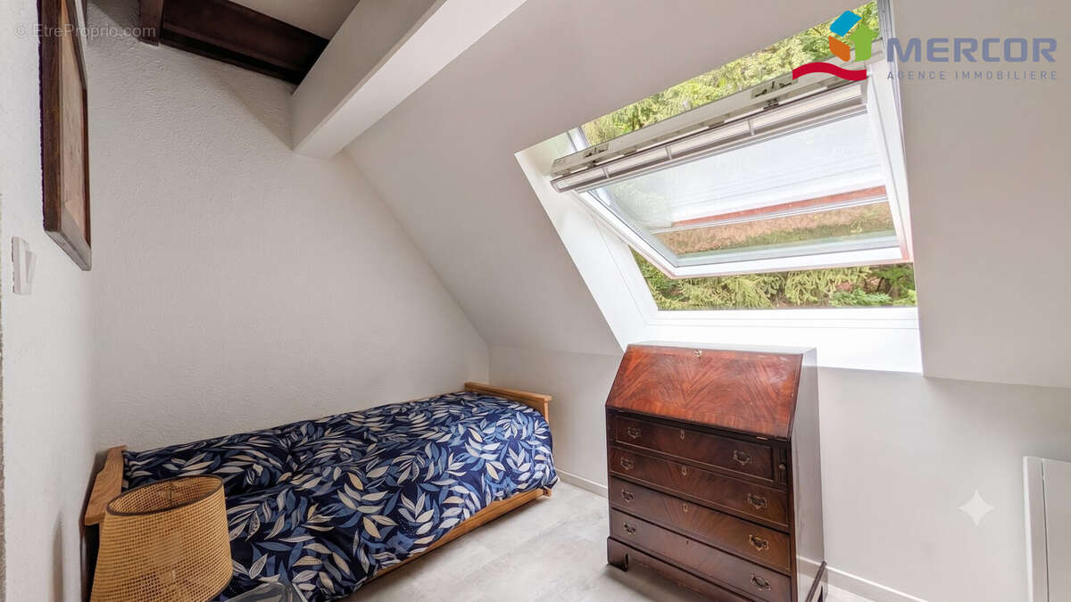 Chambre mezzanine étage 1