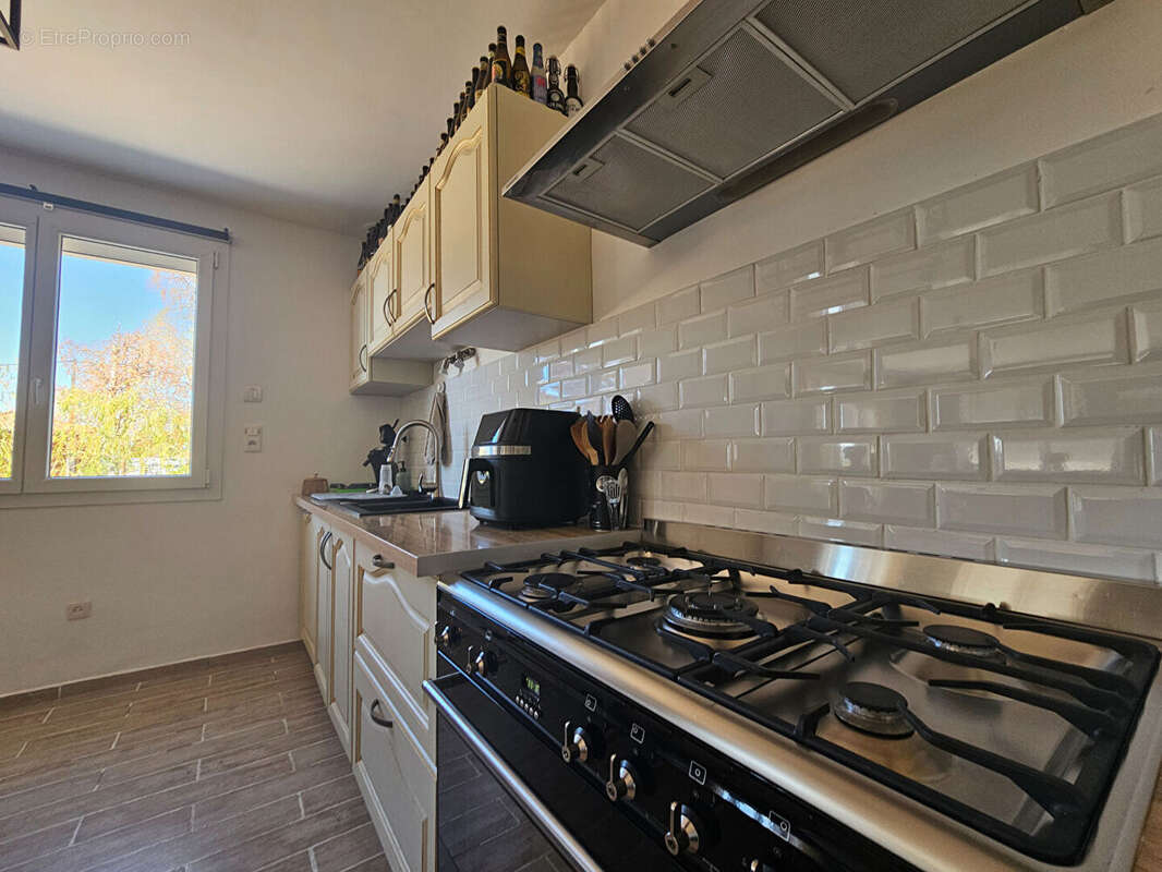 Maison 4 pièces 92 m2 sur 3270m² de terrain - photo 6