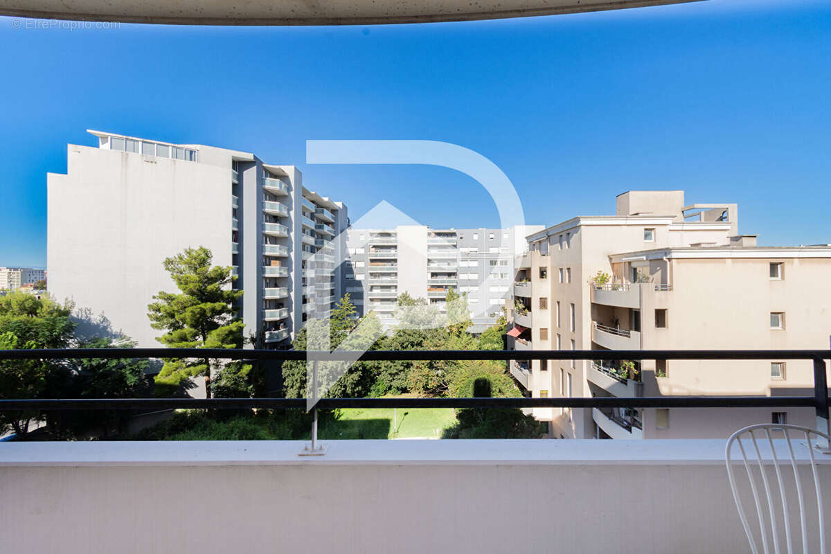 Appartement à MARSEILLE-10E