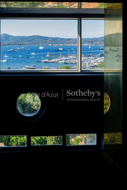 Appartement à SAINT-TROPEZ