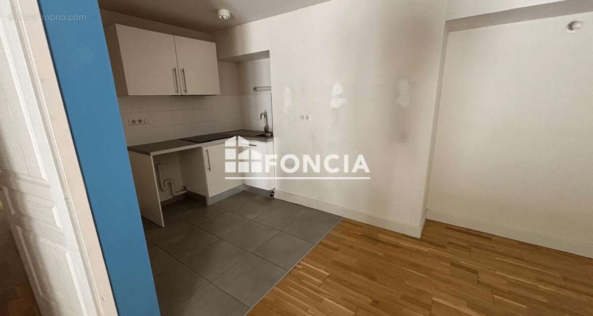 Appartement à VILLENEUVE-LES-AVIGNON