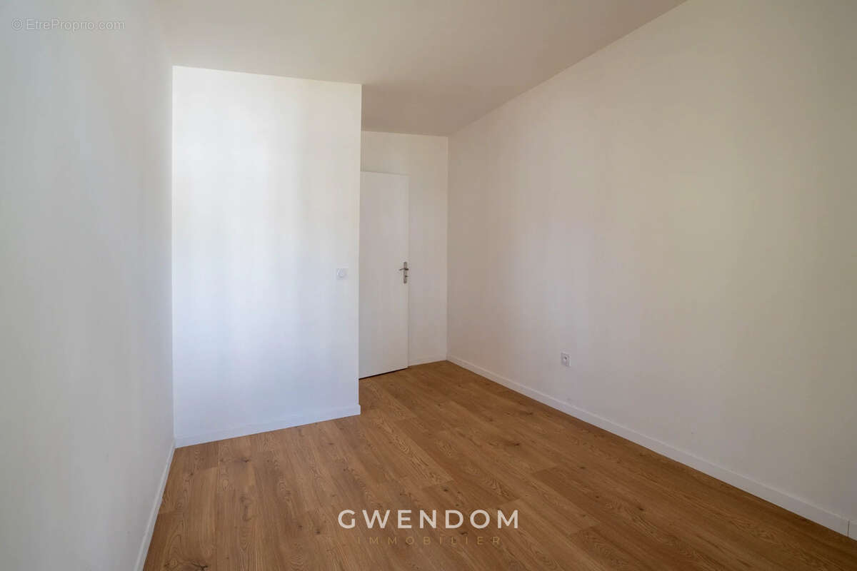 Appartement à TORCY