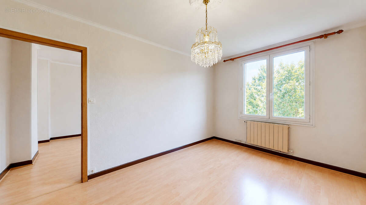 Appartement de 70 m2 - Avant dernier étage - Grenoble - photo 6