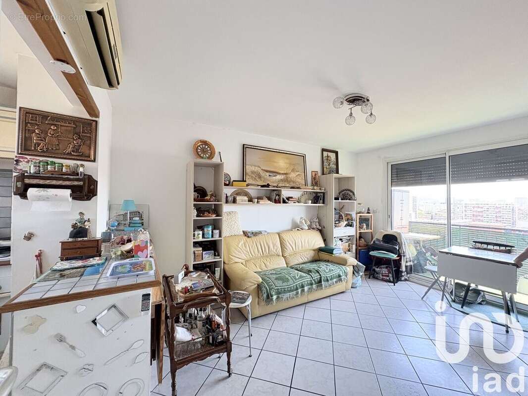 Photo 3 - Appartement à MARSEILLE-14E
