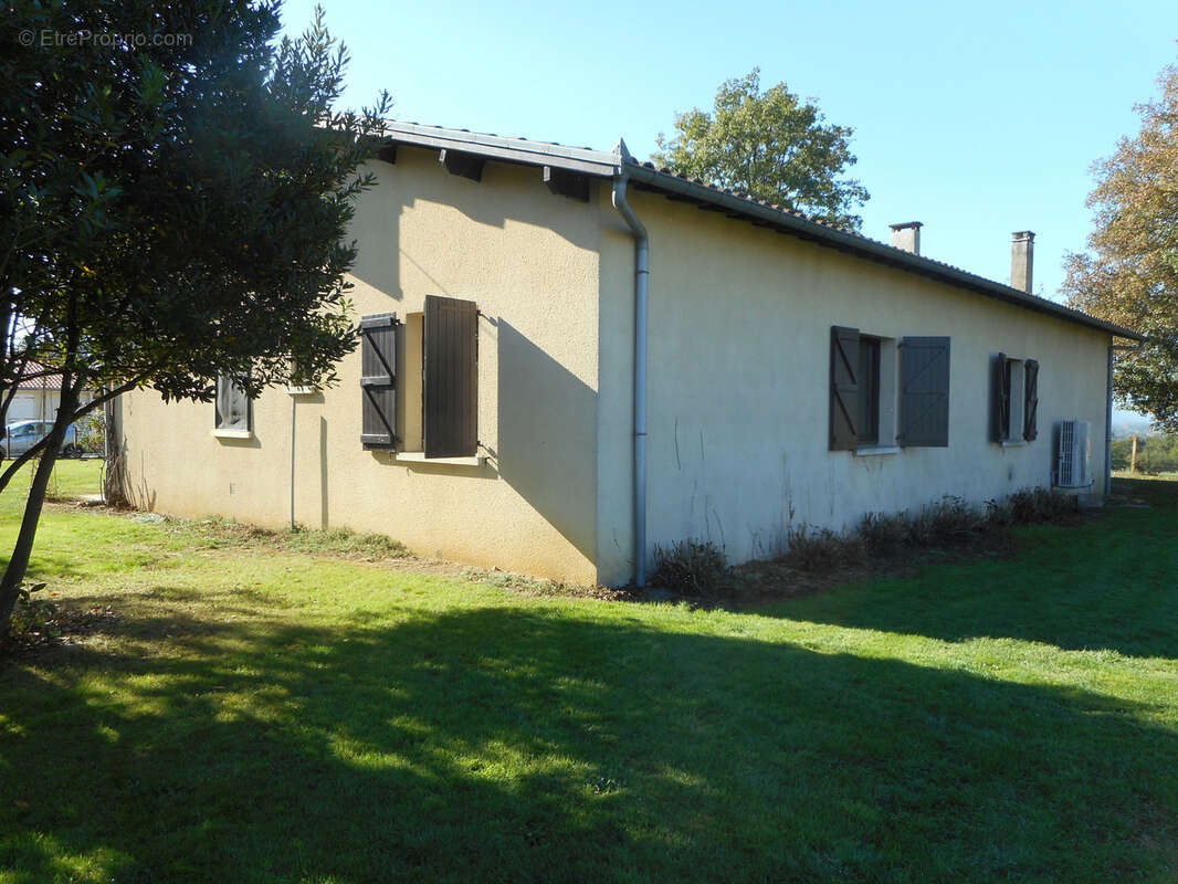 Maison à BEAUCHALOT