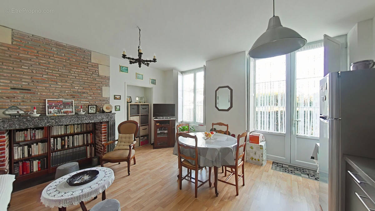 Appartement à JOUE-LES-TOURS