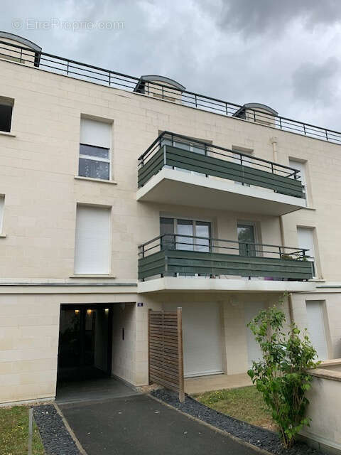 Appartement à SAINT-CYR-SUR-LOIRE