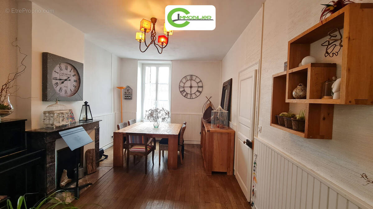 Maison à LA FERTE-BERNARD