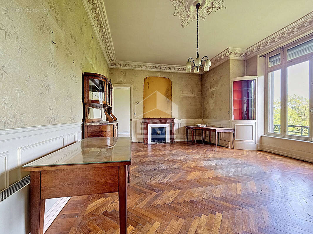 Maison à LONGWY