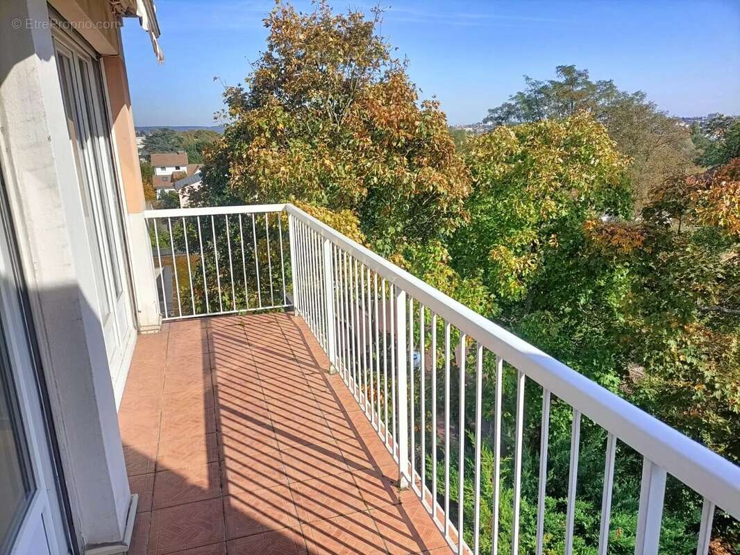 Appartement à MAISONS-LAFFITTE