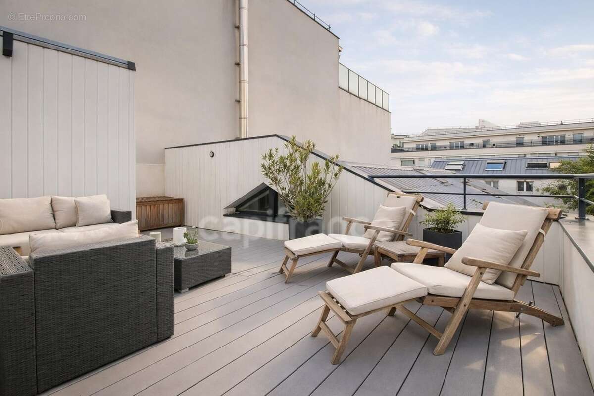 Loft contemporain 202 m² – quartier bergères  portes de la défense - terrasse 25 m² – parking - photo 2