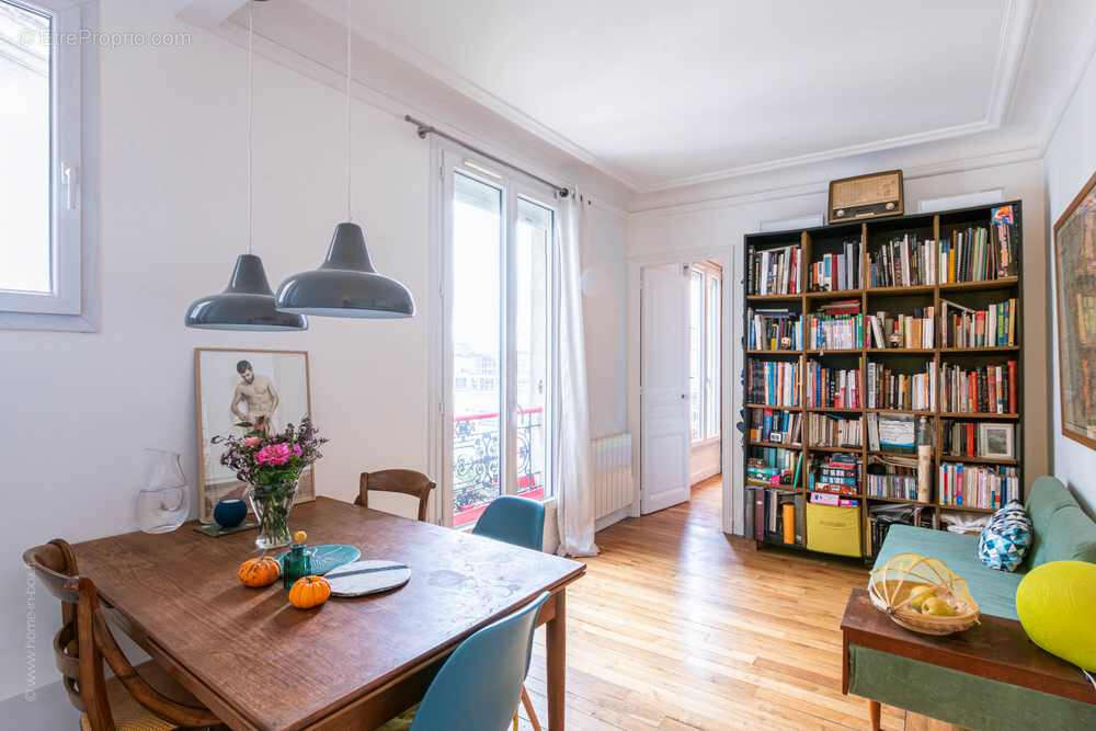 Appartement à PARIS-11E