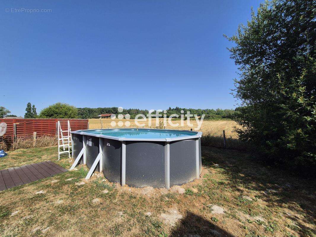 Appartement à DHUIZON