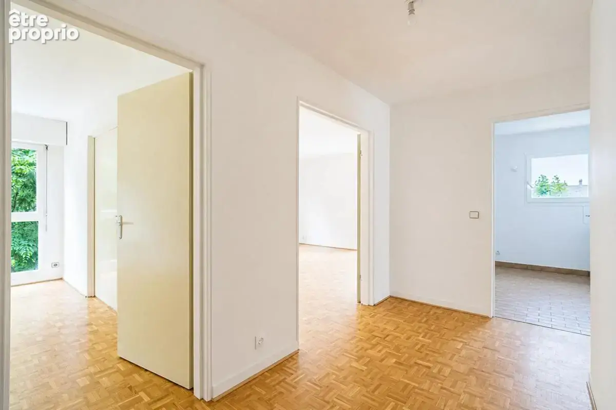 Appartement La Garenne Colombes 5 pièce(s) 96.91 m2 - photo 5