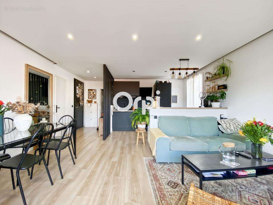 Appartement à AUBAGNE
