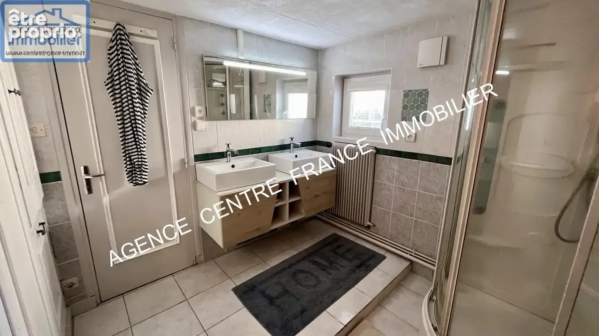 EXCLUSIVITÉ à BOURGES. Maison individuelle de 3/4 pièces avec piscine et garage - photo 10